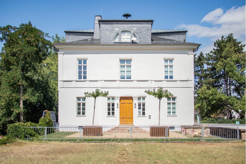 Kelsterbacher Schloss erstrahlt in neuem Glanz